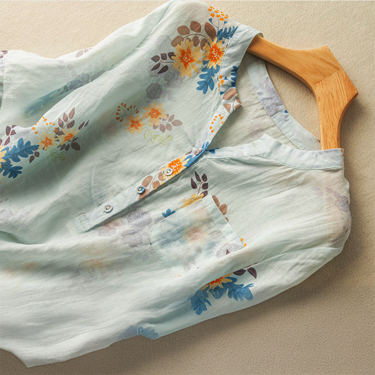 Floral Cotton-Linen Blouse
