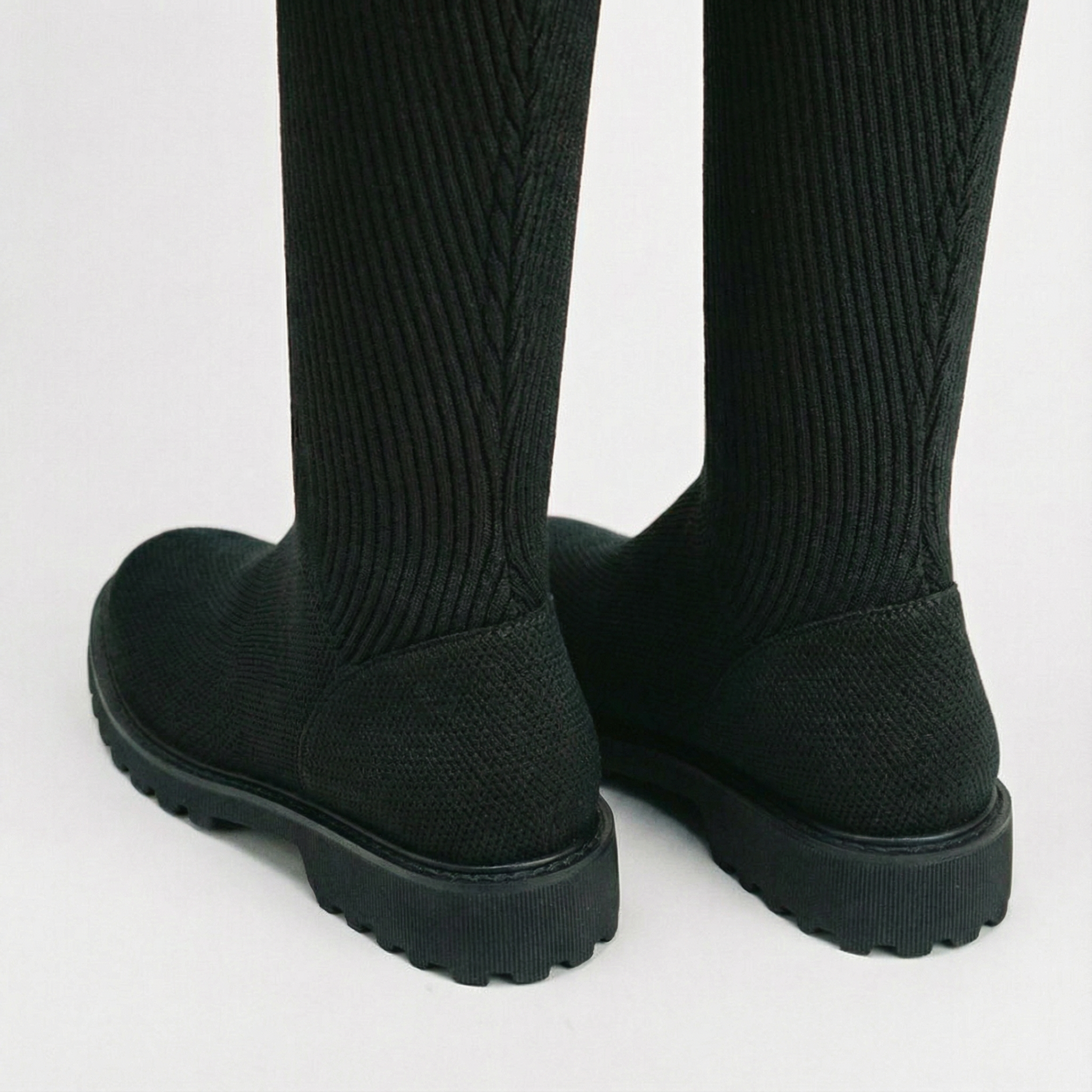 Round-Toe Wool Knit Knee-High Boots