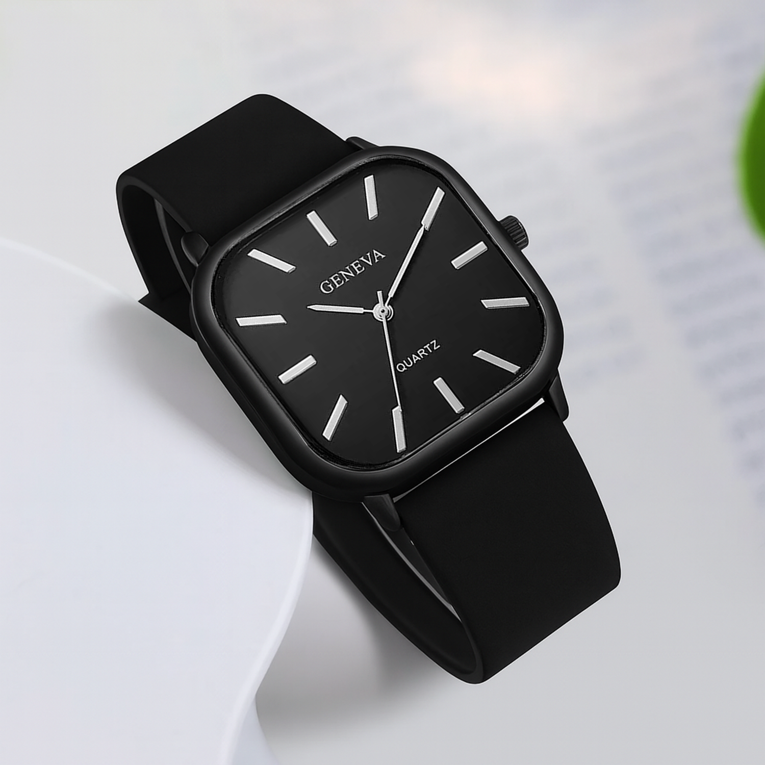 Savarin Quartz Watch