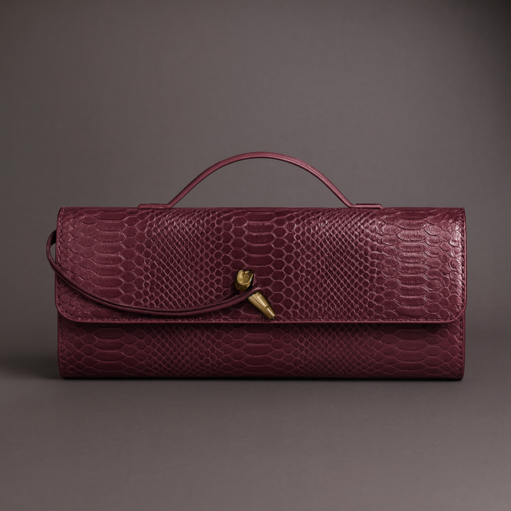 The Verona Clutch