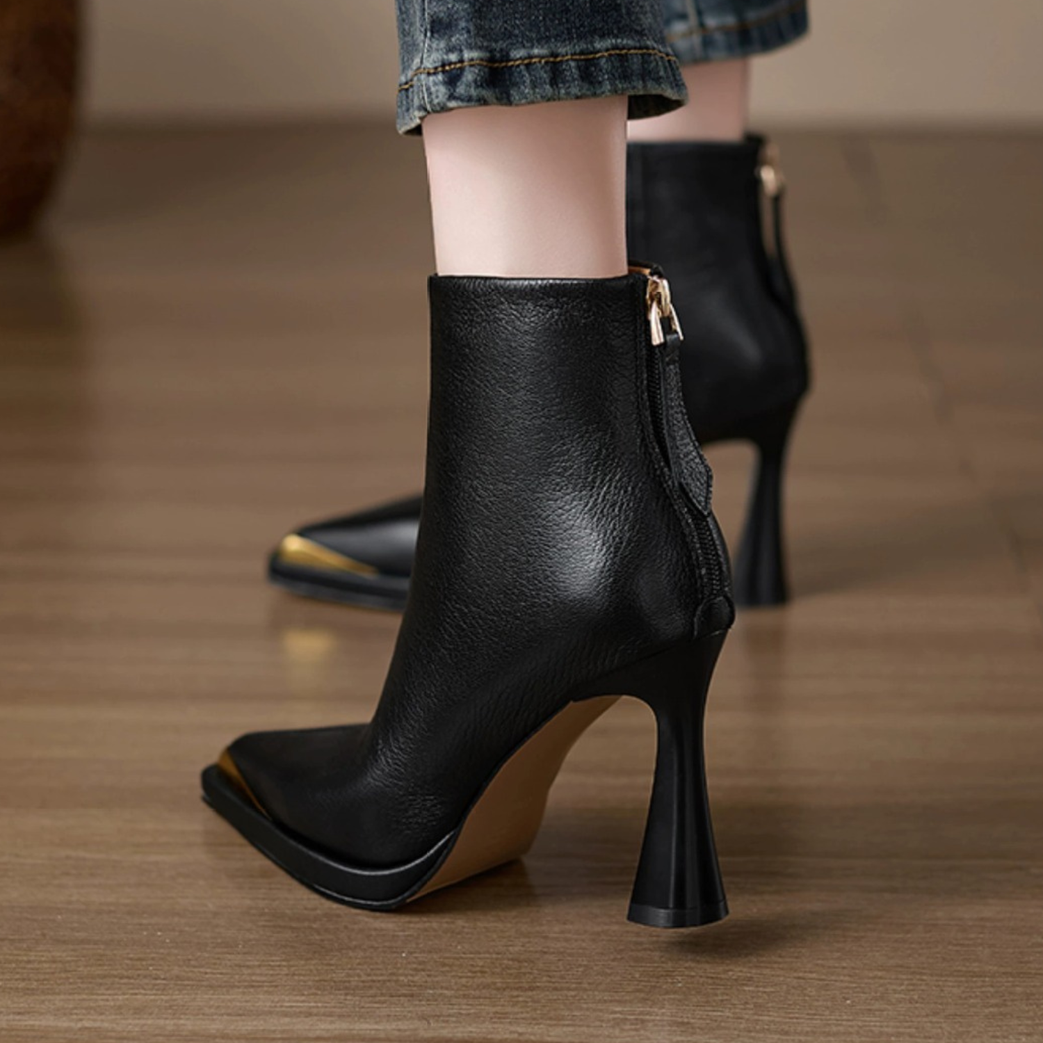 Vittoria Heel Boots