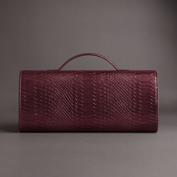The Verona Clutch