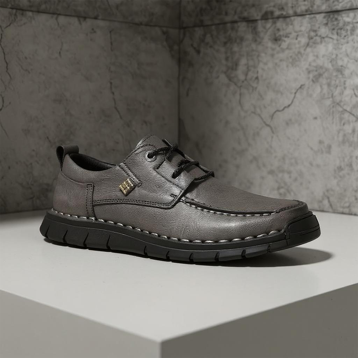 Ashford Leather Sneakers
