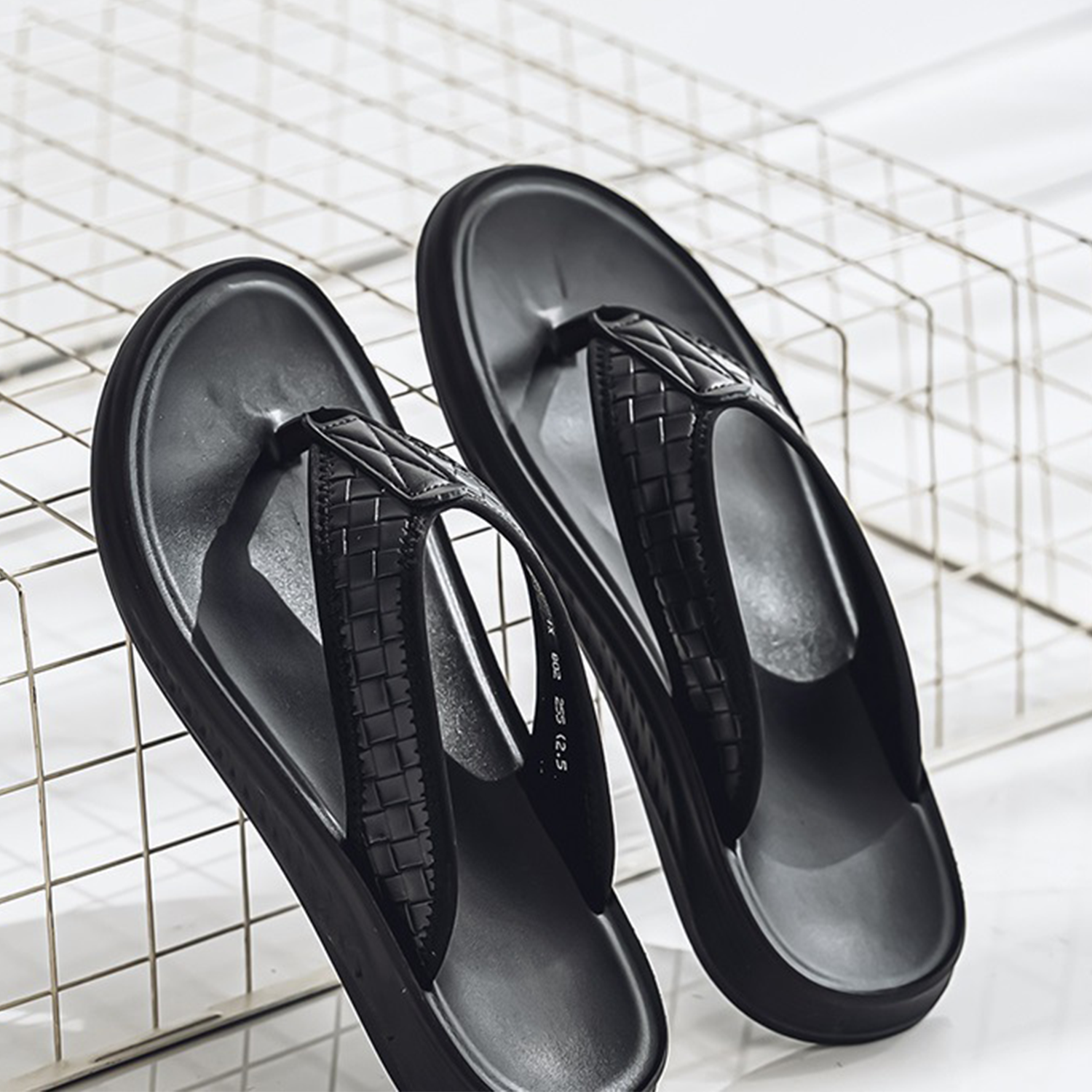 Monaco Leather Flip Flops