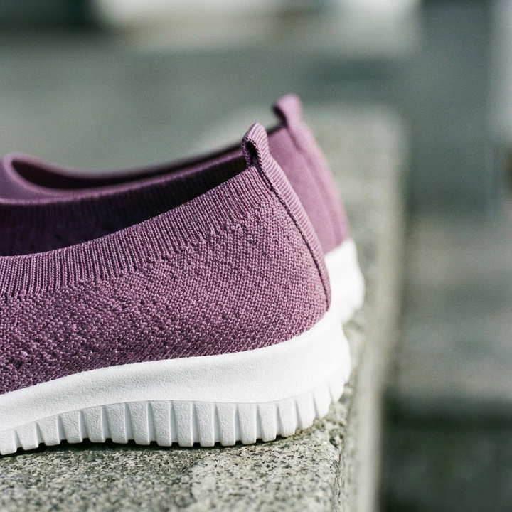 Square-Toe Cushioned Flats