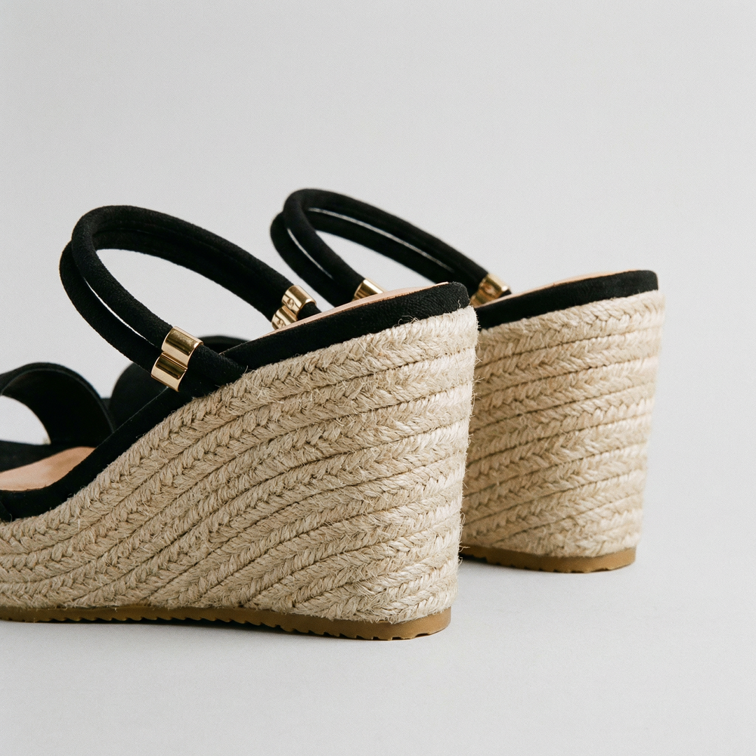Capri Night Wedges