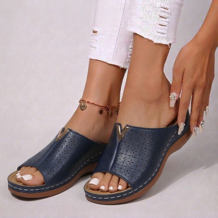 The Kiara Slides