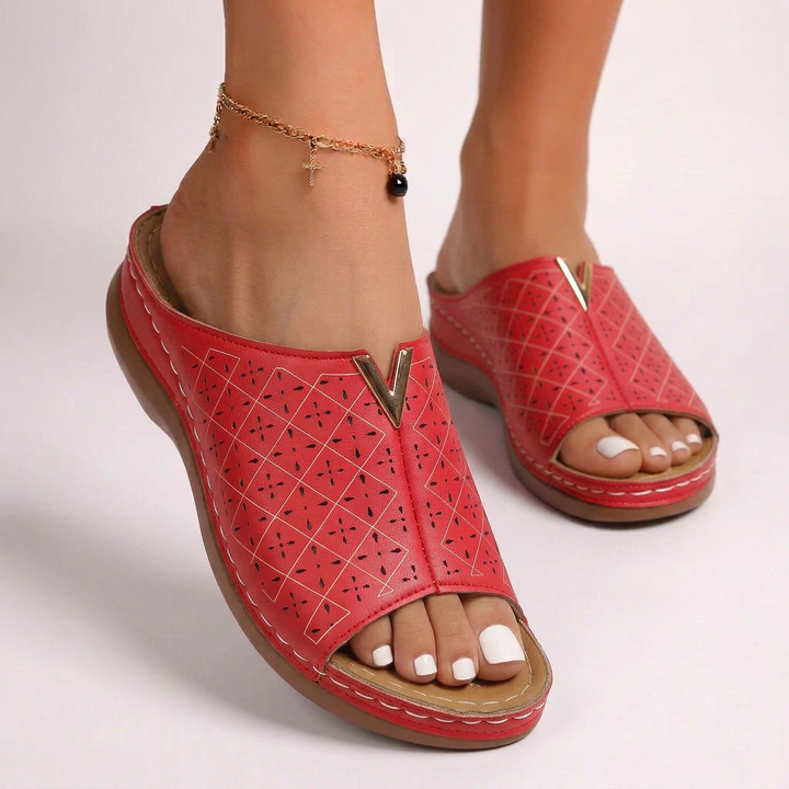 The Kiara Slides