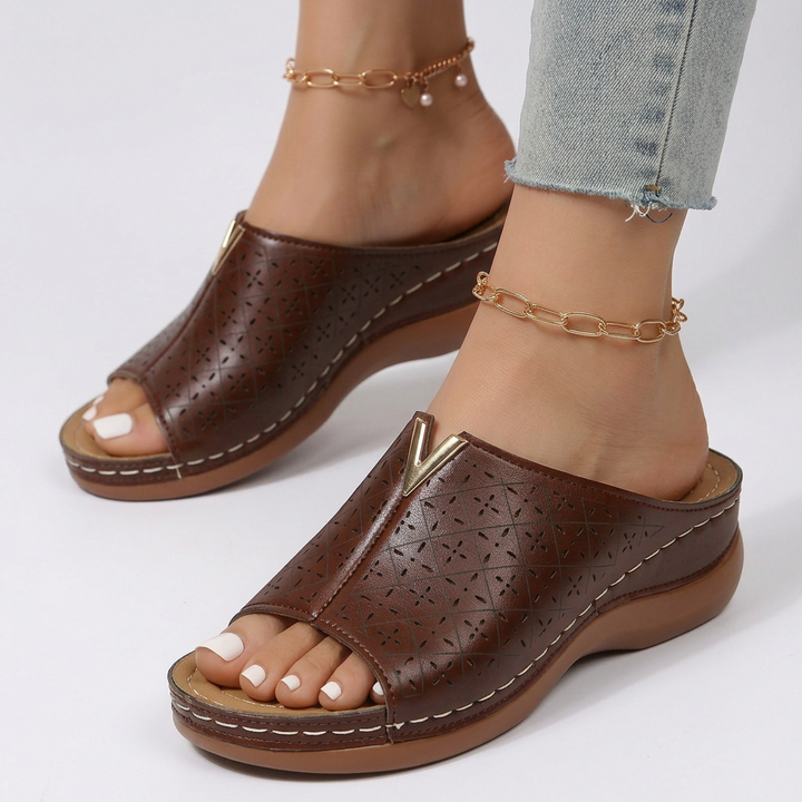 The Kiara Slides