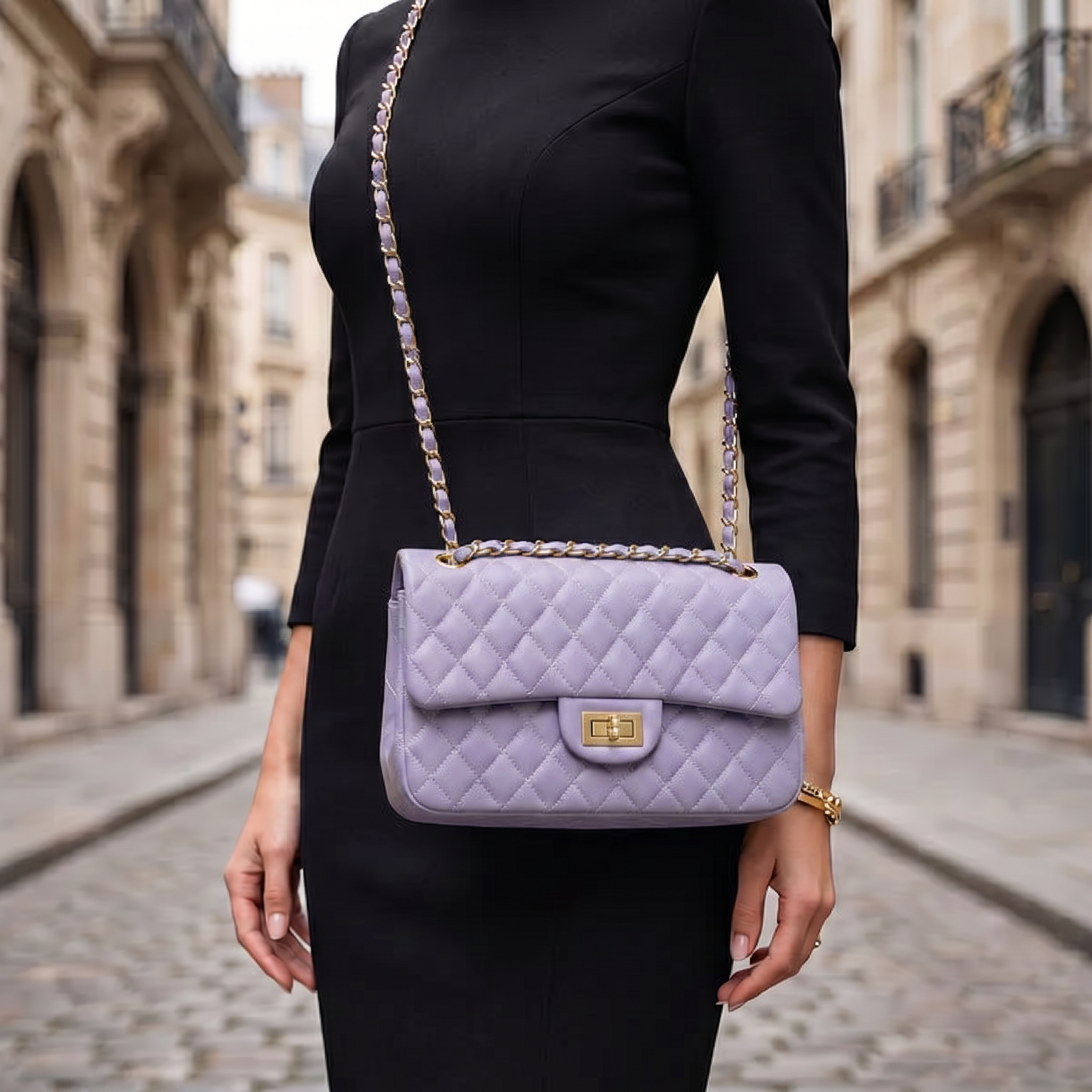 The Scarlett Chain Bag